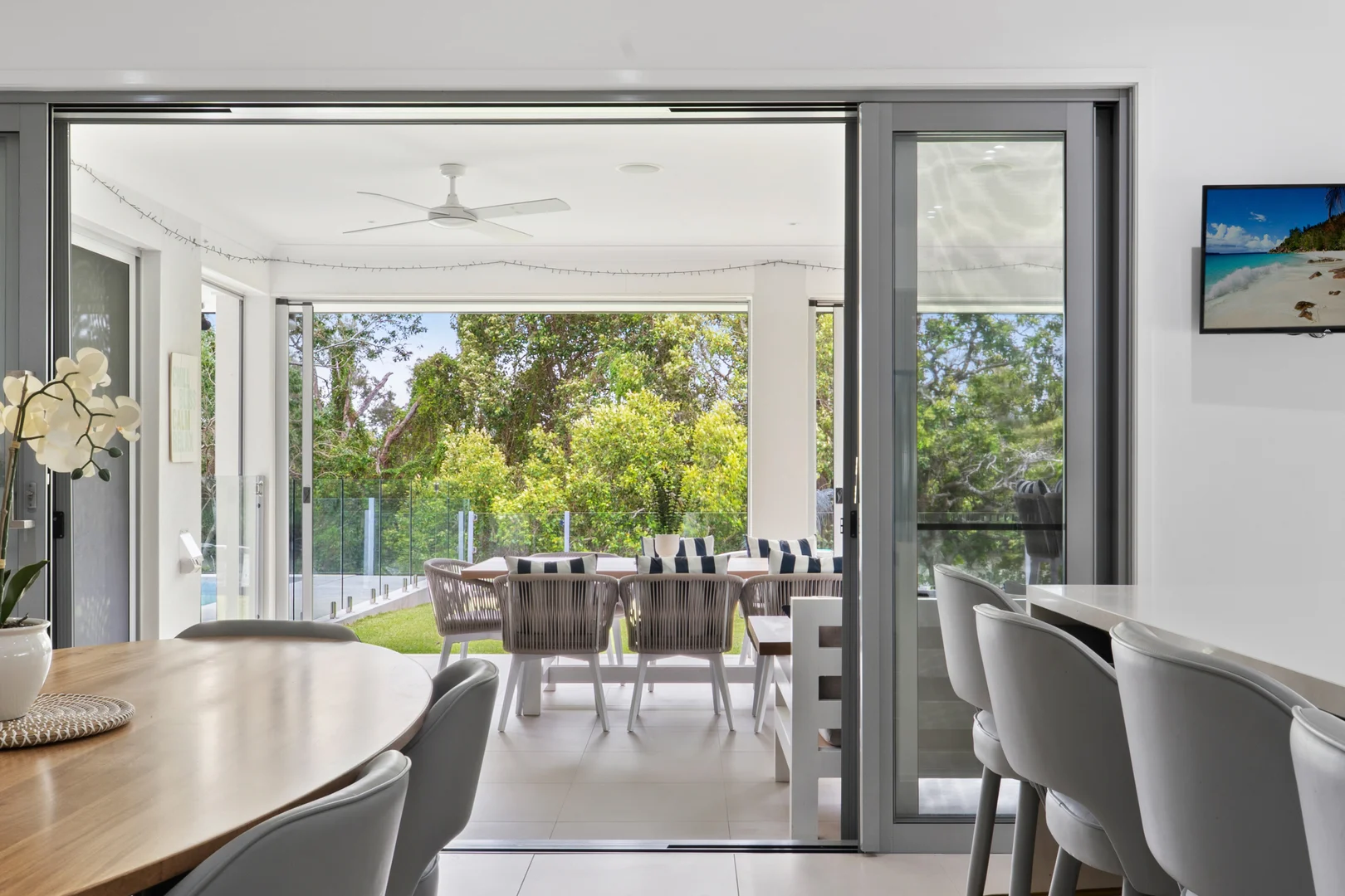 Additional image 12 of 8 Waterside Esplanade, Helensvale QLD 4212