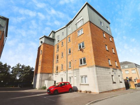 Moorhead Close, Cardiff CF24