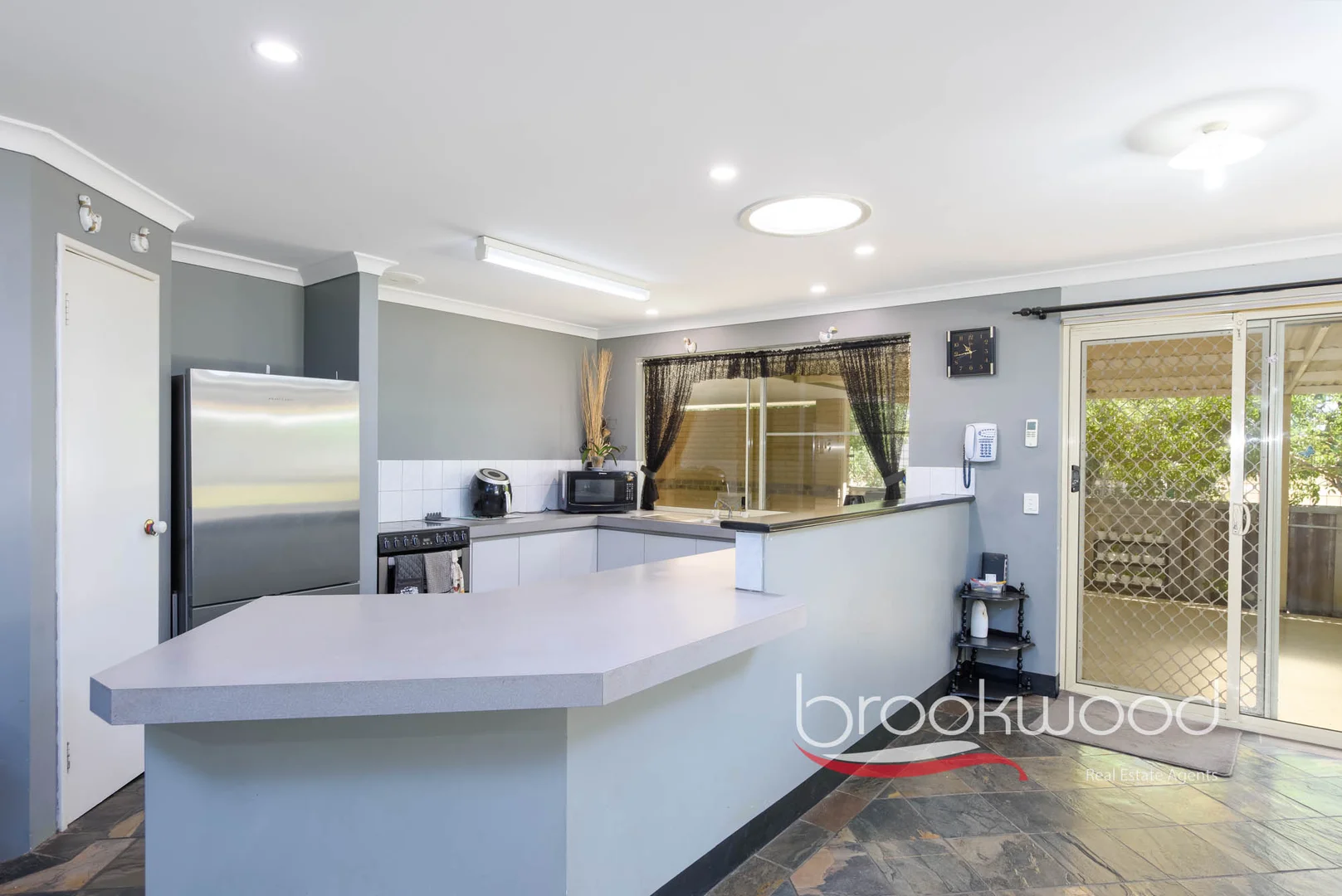 Additional image 10 of 96 Scrivner Road, Herne Hill WA 6056