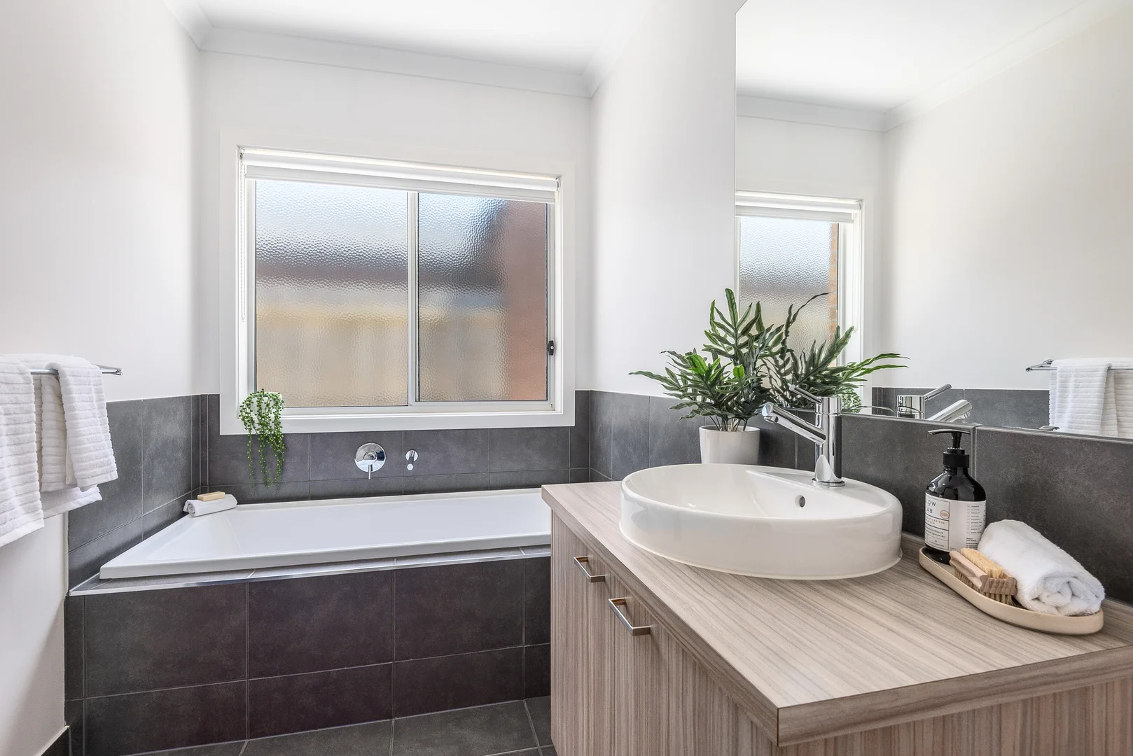 Additional image 10 of 254 Warralily Boulevard, Armstrong Creek VIC 3217