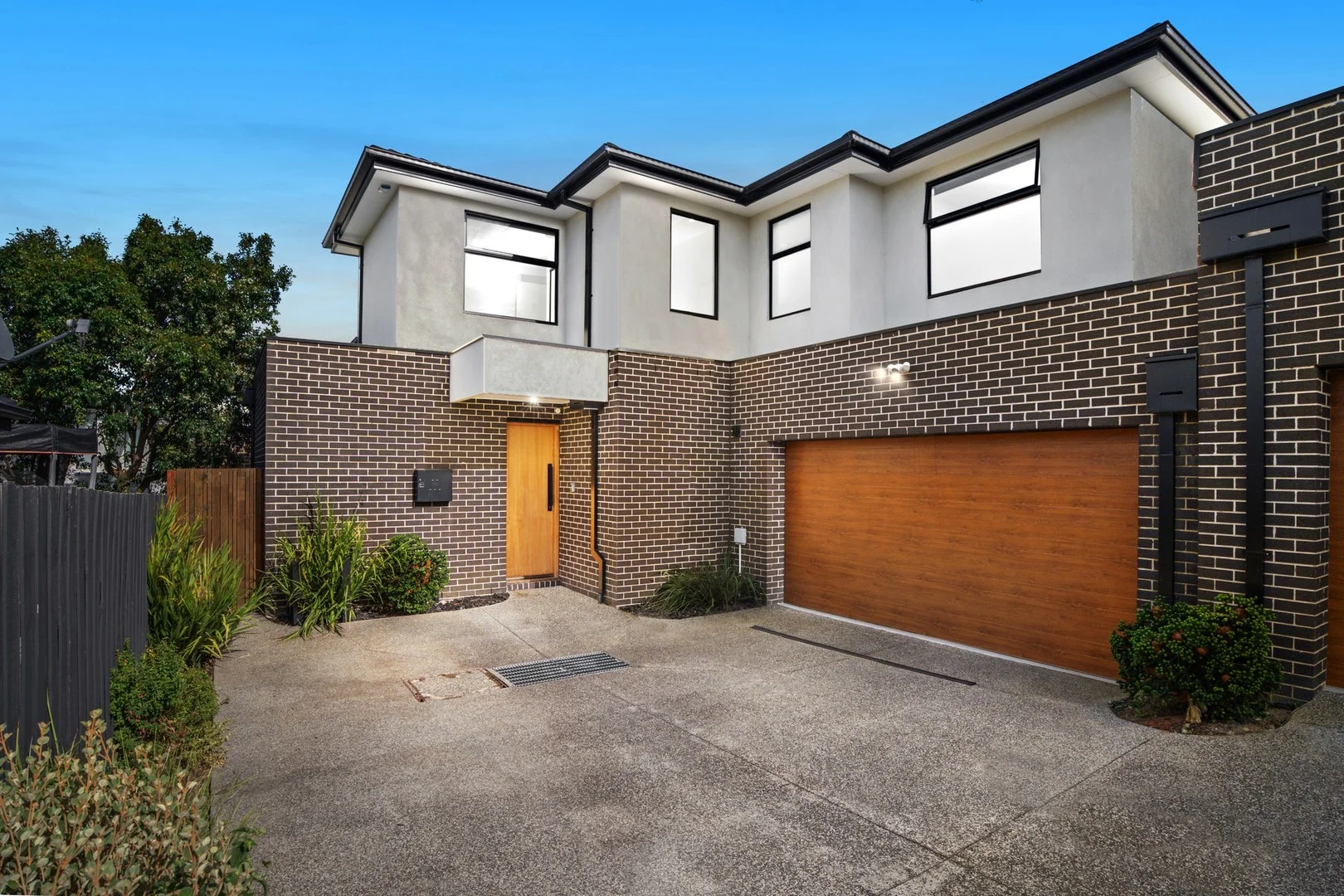 2/91 Stanley Avenue, Mount Waverley VIC 3149