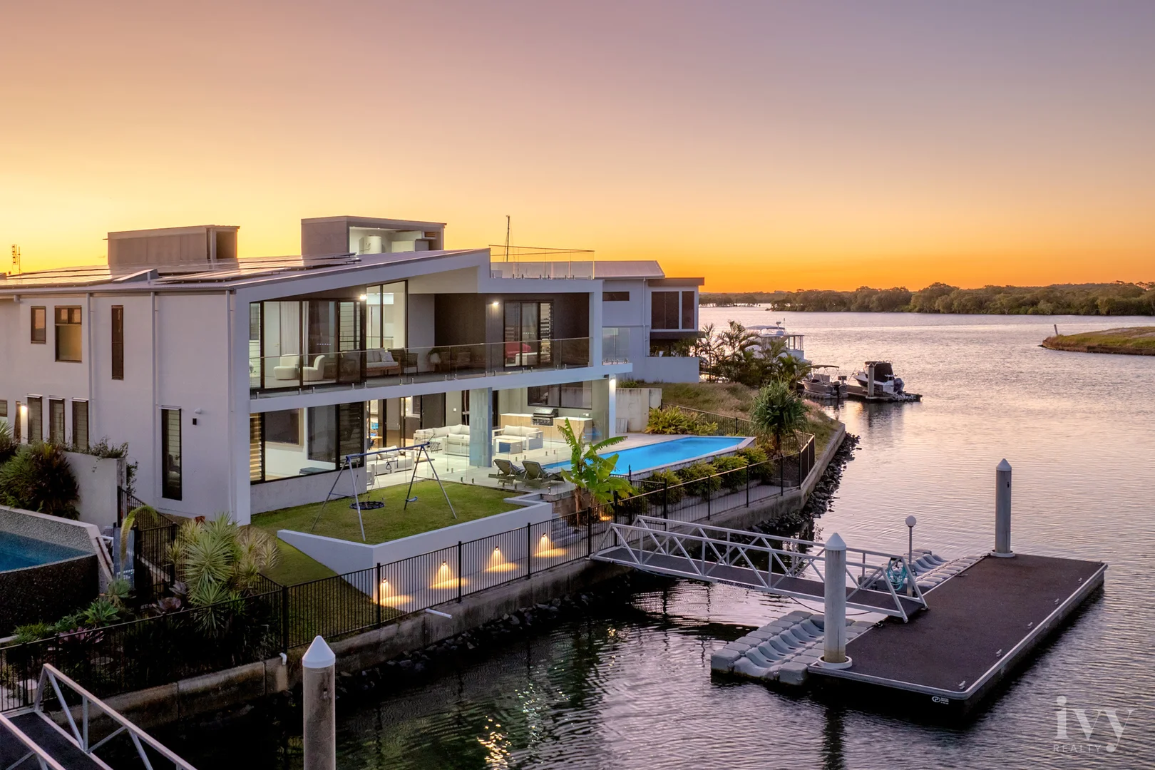 Additional image 13 of 85 Marina Parade, Jacobs Well QLD 4208