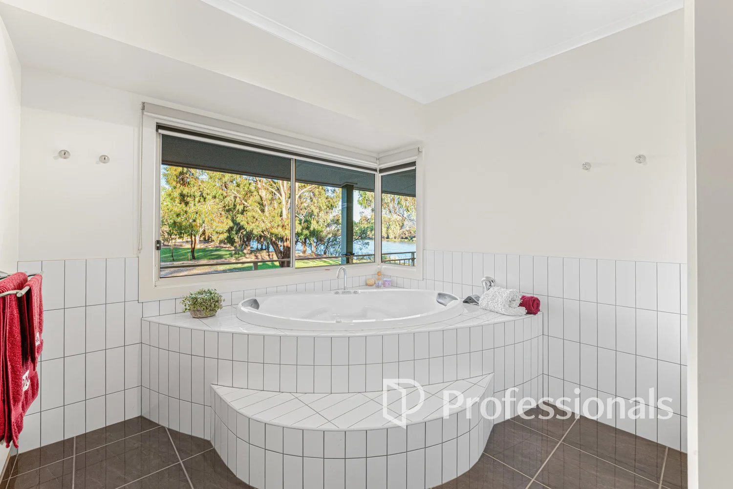 Additional image 17 of 127 Murray Road, Curlwaa NSW 2648