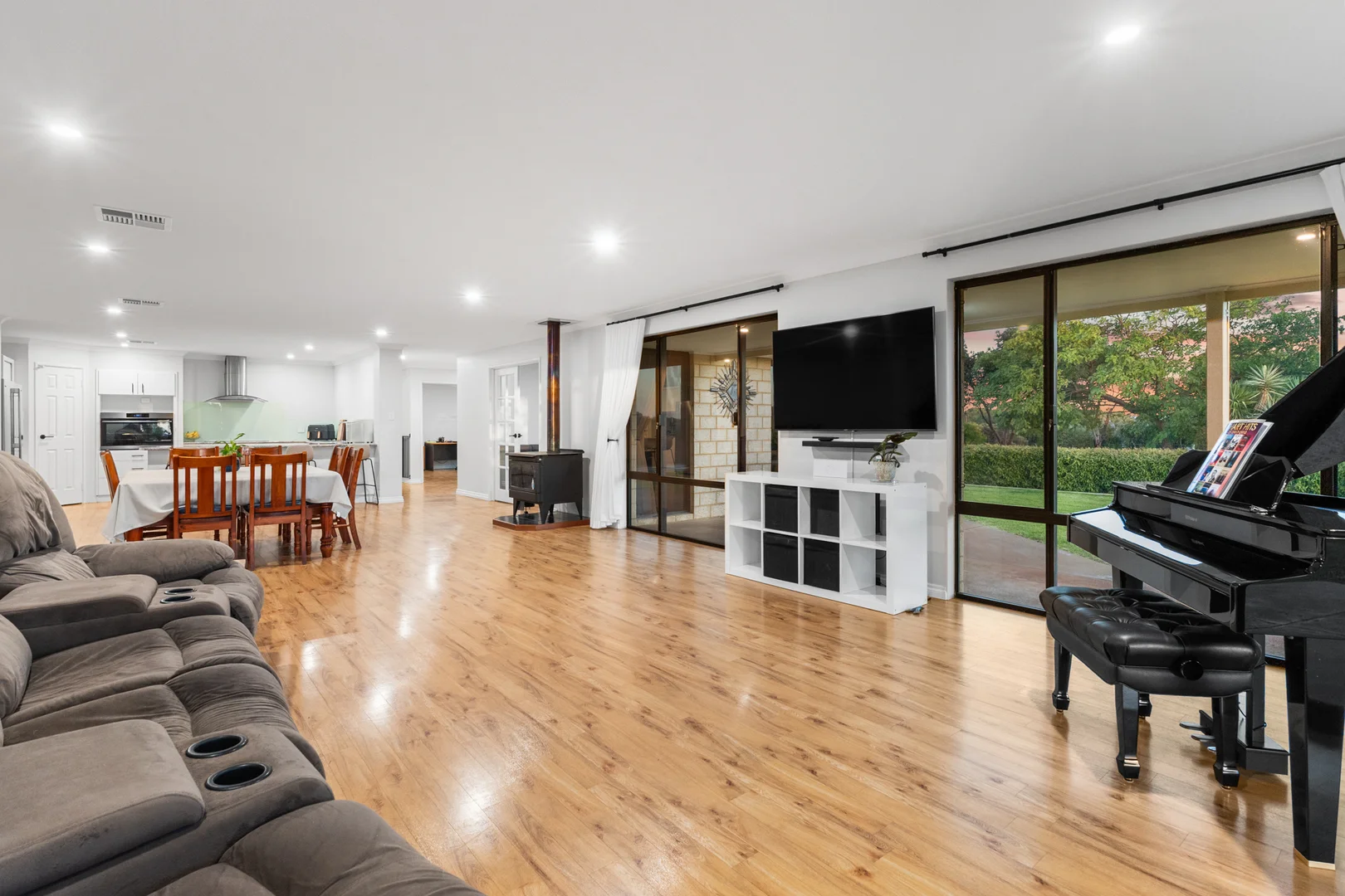 Additional image 2 of 29 Zamia Place, Gabbadah WA 6041