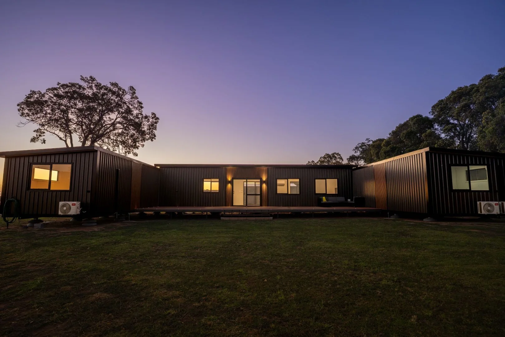 24 Thompson Rd, Harvey WA 6220