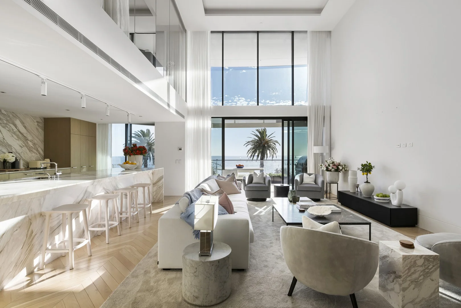 301G/14-16 The Esplanade, St Kilda VIC 3182