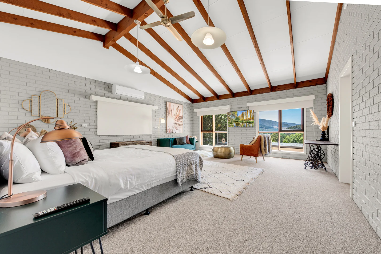 Additional image 8 of 4 Lewis Close, Bright VIC 3741