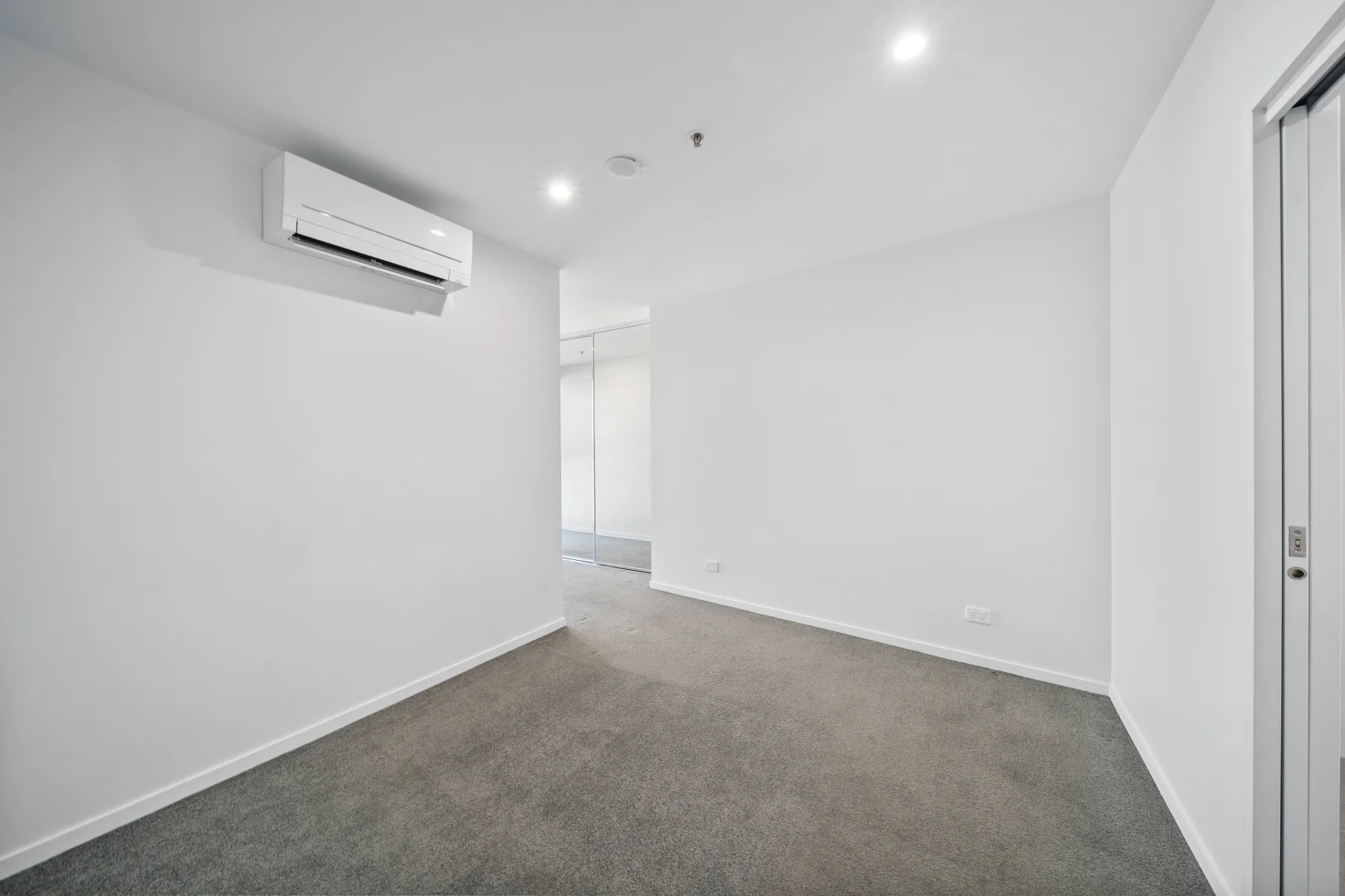 Additional image 7 of 812/15 Bowes Street, Phillip ACT 2606