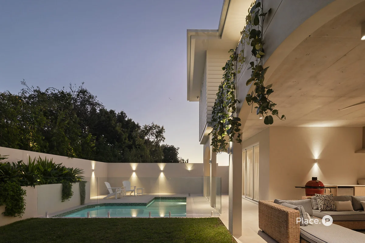 Additional image 2 of 10 Allamanda Street, Fairfield QLD 4103