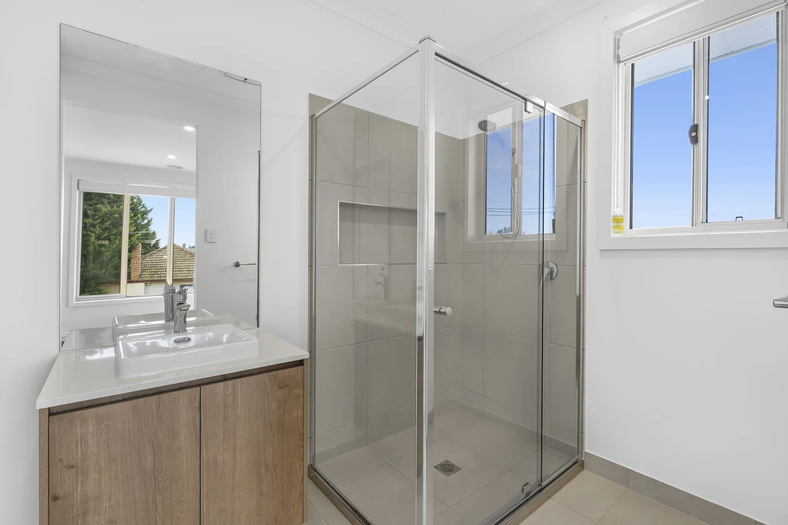 Additional image 11 of 100 Bellarine Highway, Newcomb VIC 3219