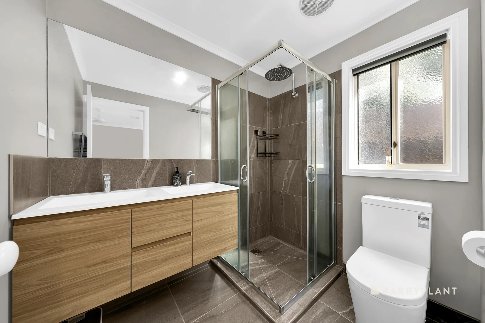 Additional image 8 of 1/4 Capri Close, South Morang VIC 3752