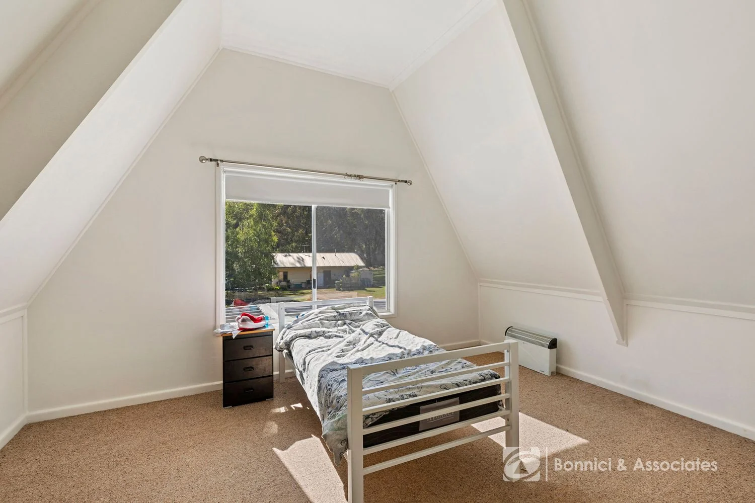 Additional image 24 of 121 Stanley Road, Beechworth VIC 3747