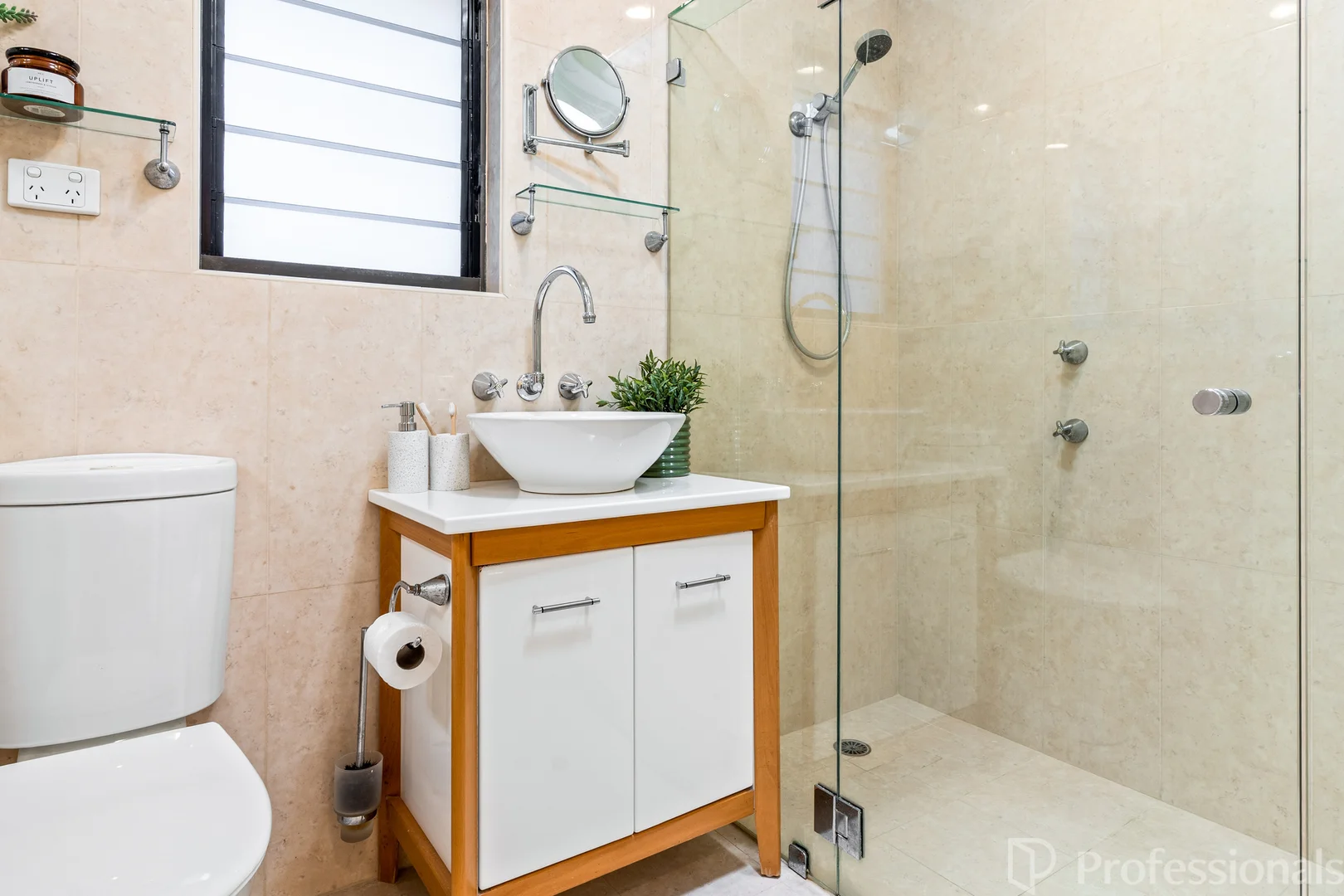 Additional image 15 of 3/27 Main Street, Black Head NSW 2430