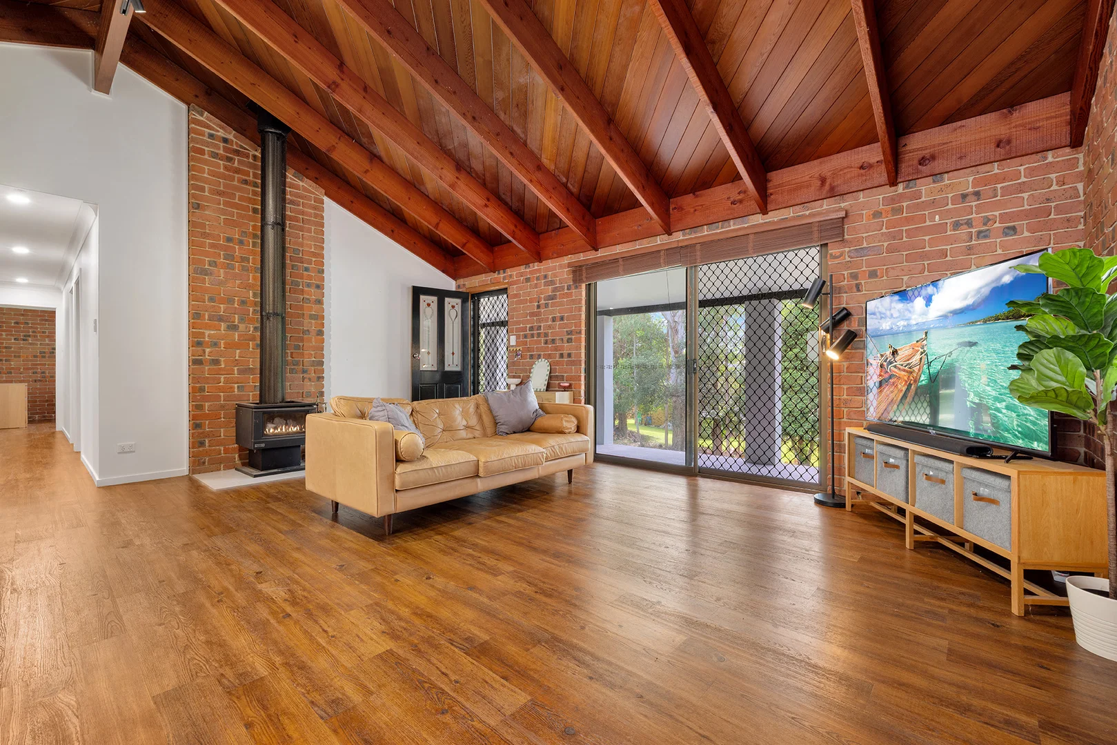 Additional image 7 of 1 Willow Tree Drive, Chilcotts Grass NSW 2480