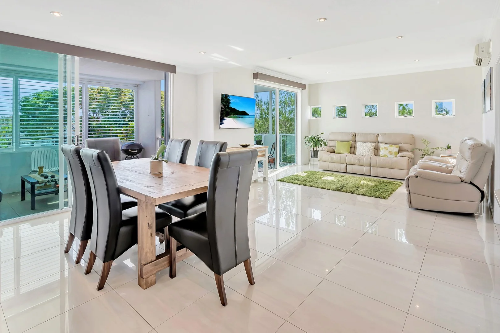 12/5-7 Aruma Street, Chevron Island QLD 4217