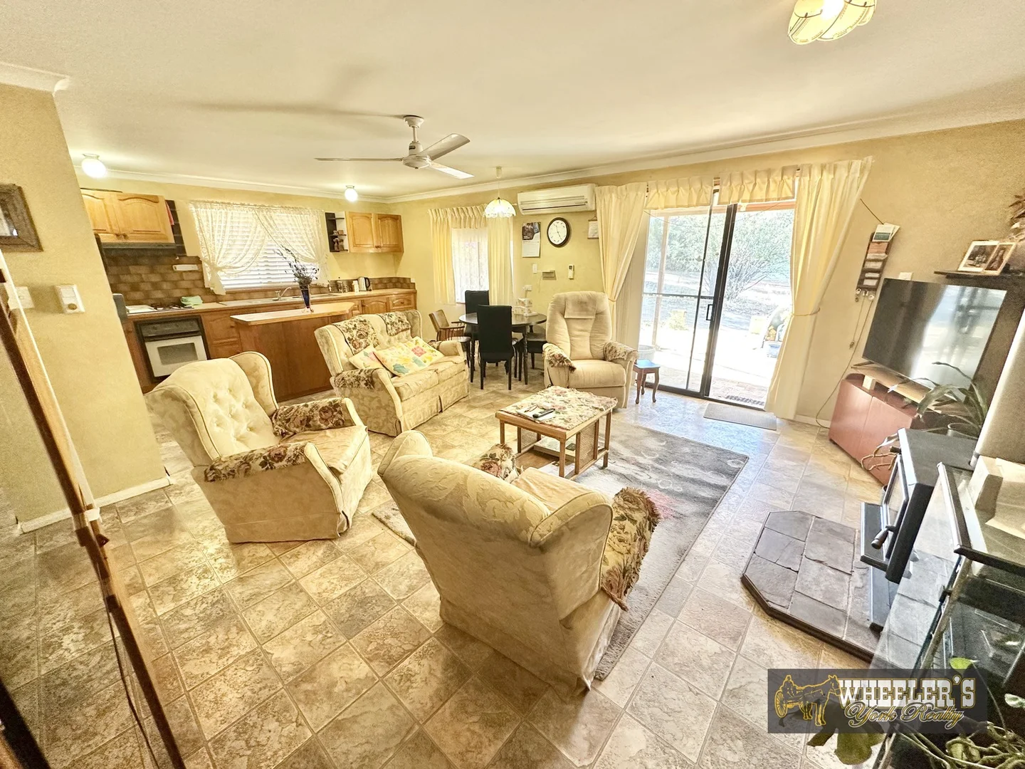 Additional image 12 of 27 Eleventh Road, York WA 6302