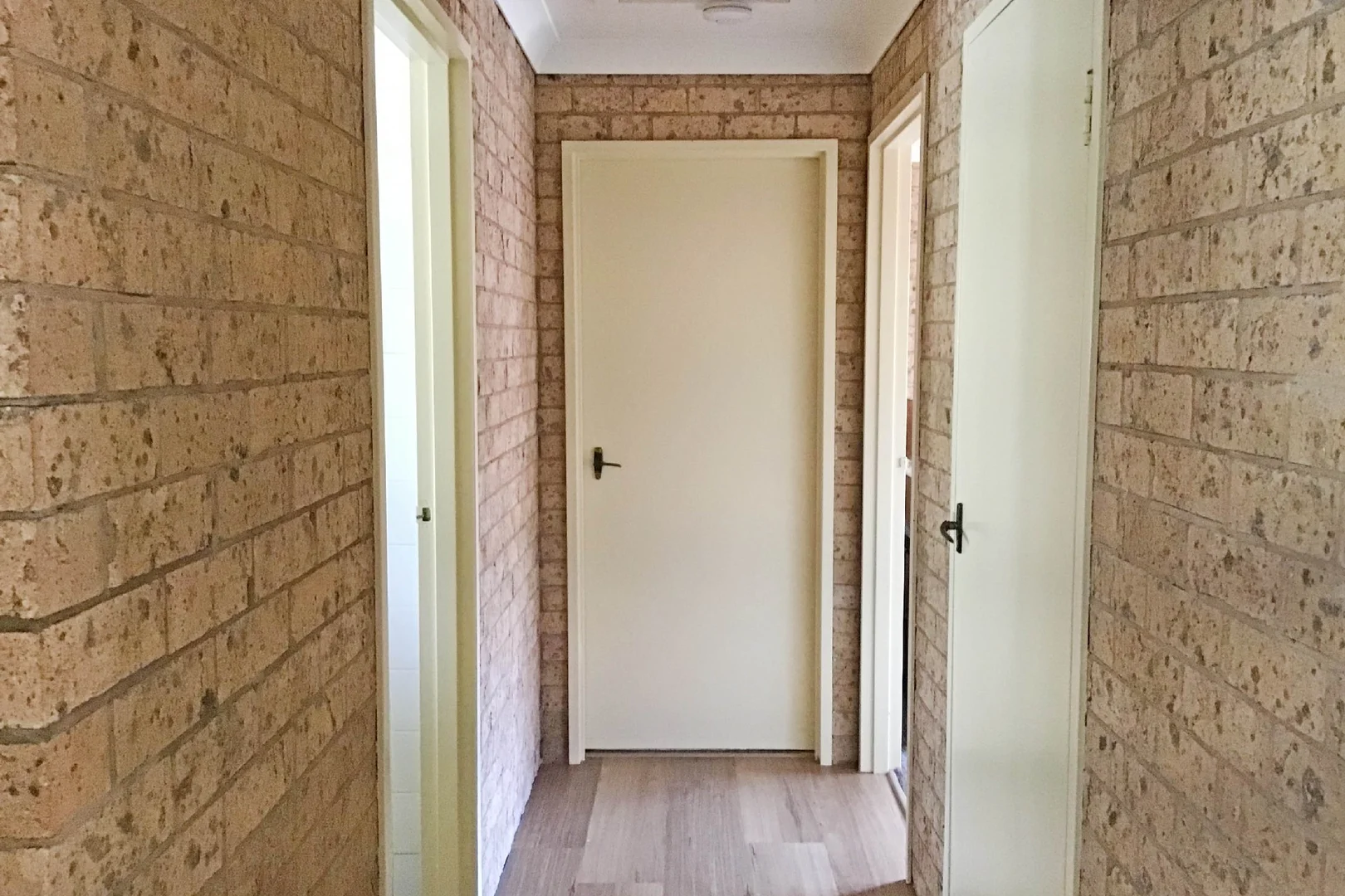 Additional image 9 of 1-4/126 Meryula Street, Narromine NSW 2821