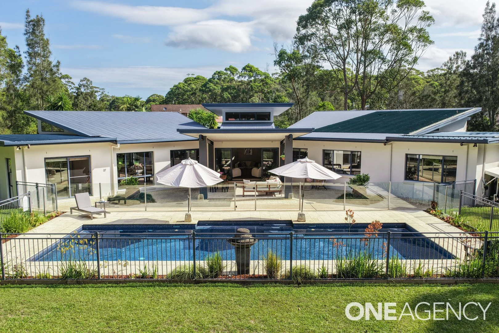 42 MacLeay Street, Narrawallee NSW 2539