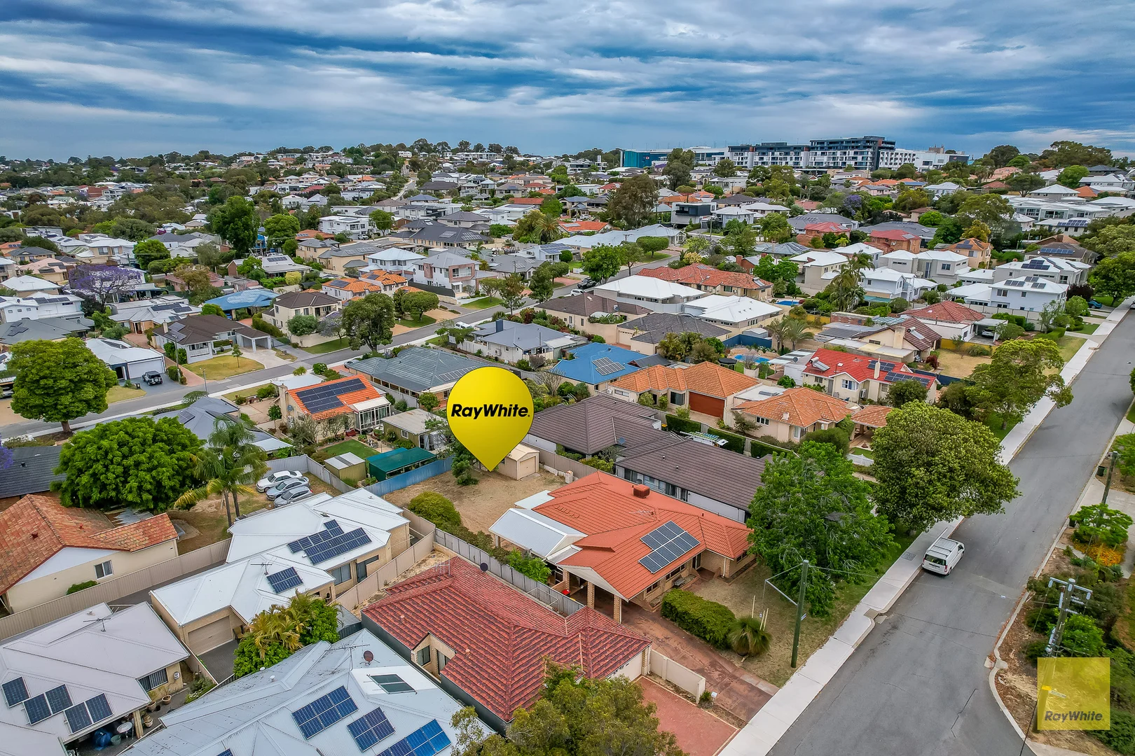 Additional image 12 of 33A Charles Street, Karrinyup WA 6018