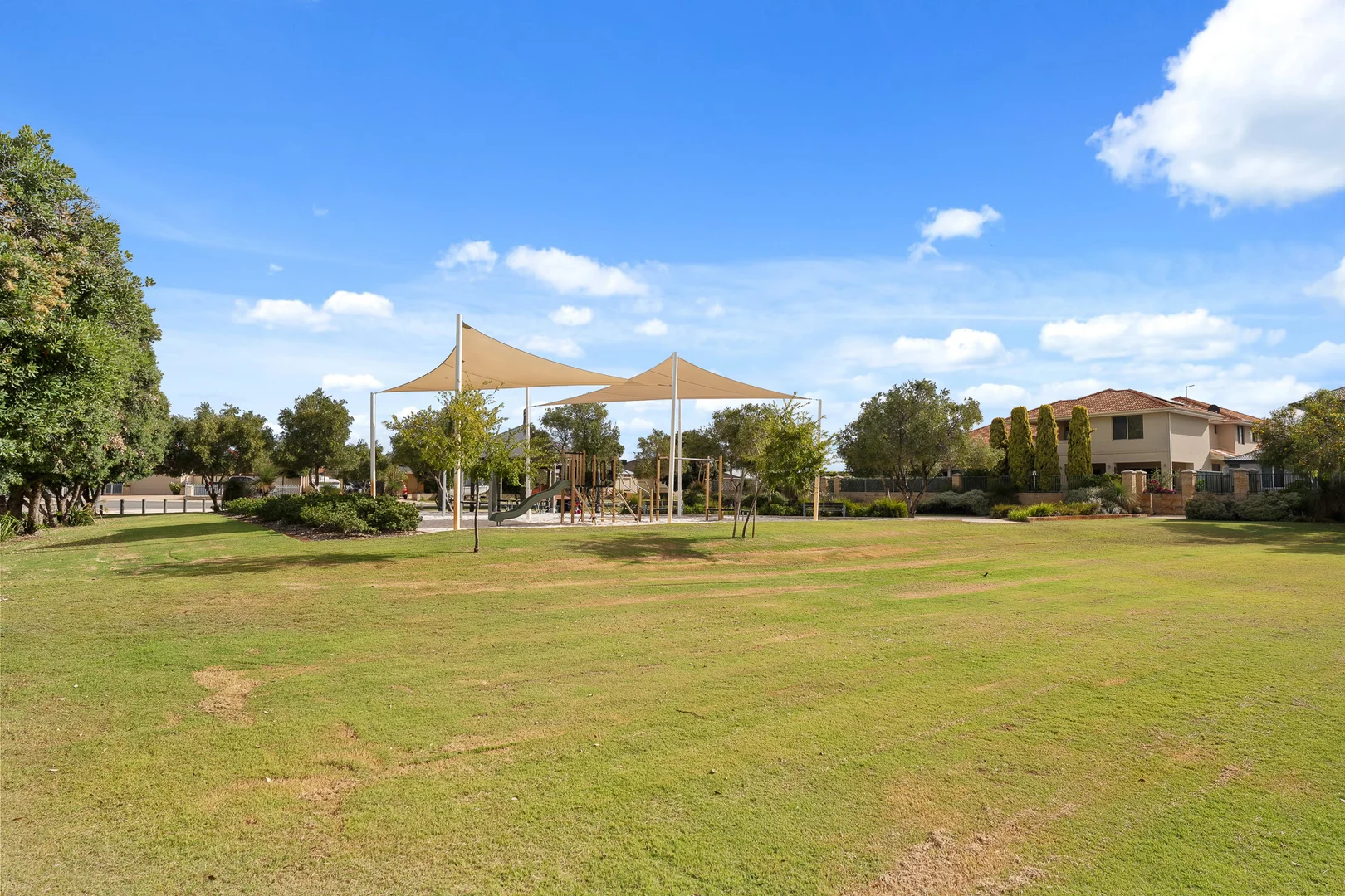 Additional image 3 of 8 Tangier Parkway, Port Kennedy WA 6172