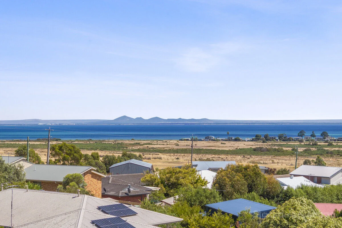 Additional image 4 of 3 Catherine Close, Portarlington VIC 3223