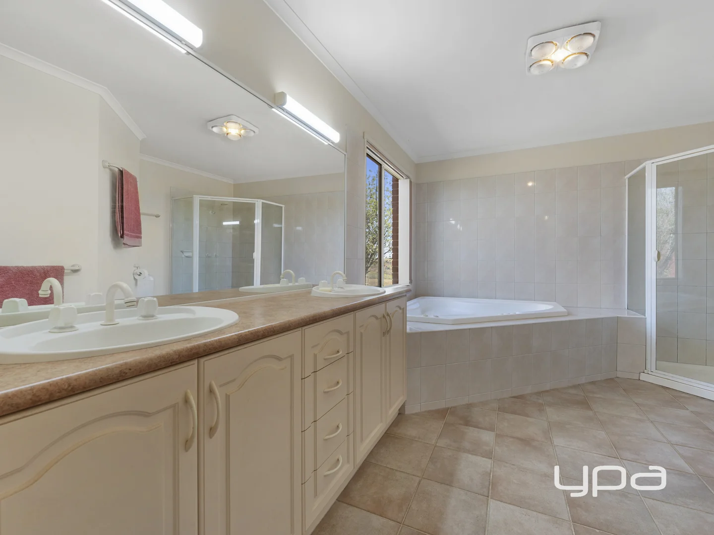 Additional image 7 of 2 Connell Close, Hopetoun Park VIC 3340