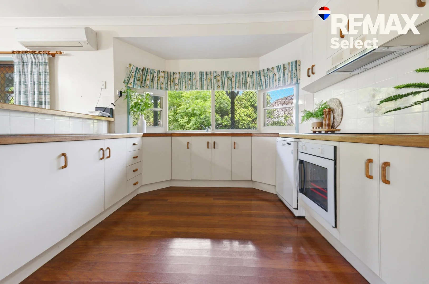 Additional image 9 of 6 Harrier Street, Rural View QLD 4740