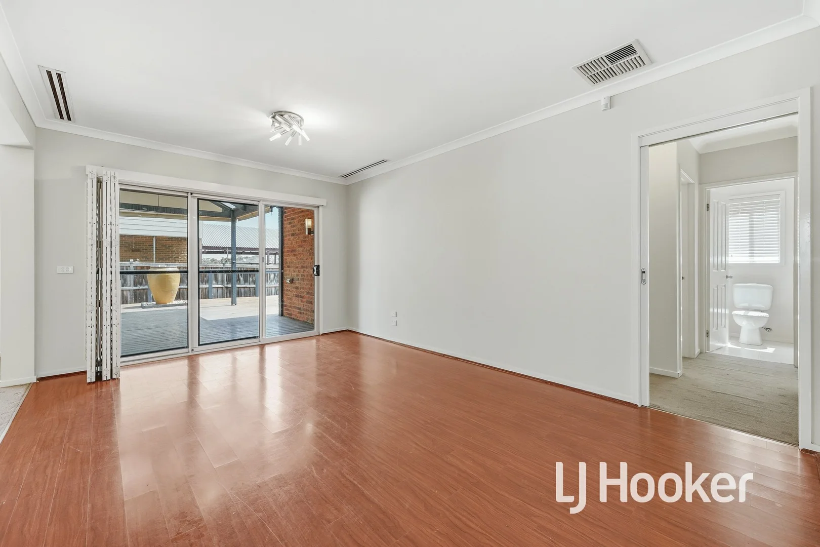 Additional image 8 of 33 Bohemia Crescent, Pakenham VIC 3810