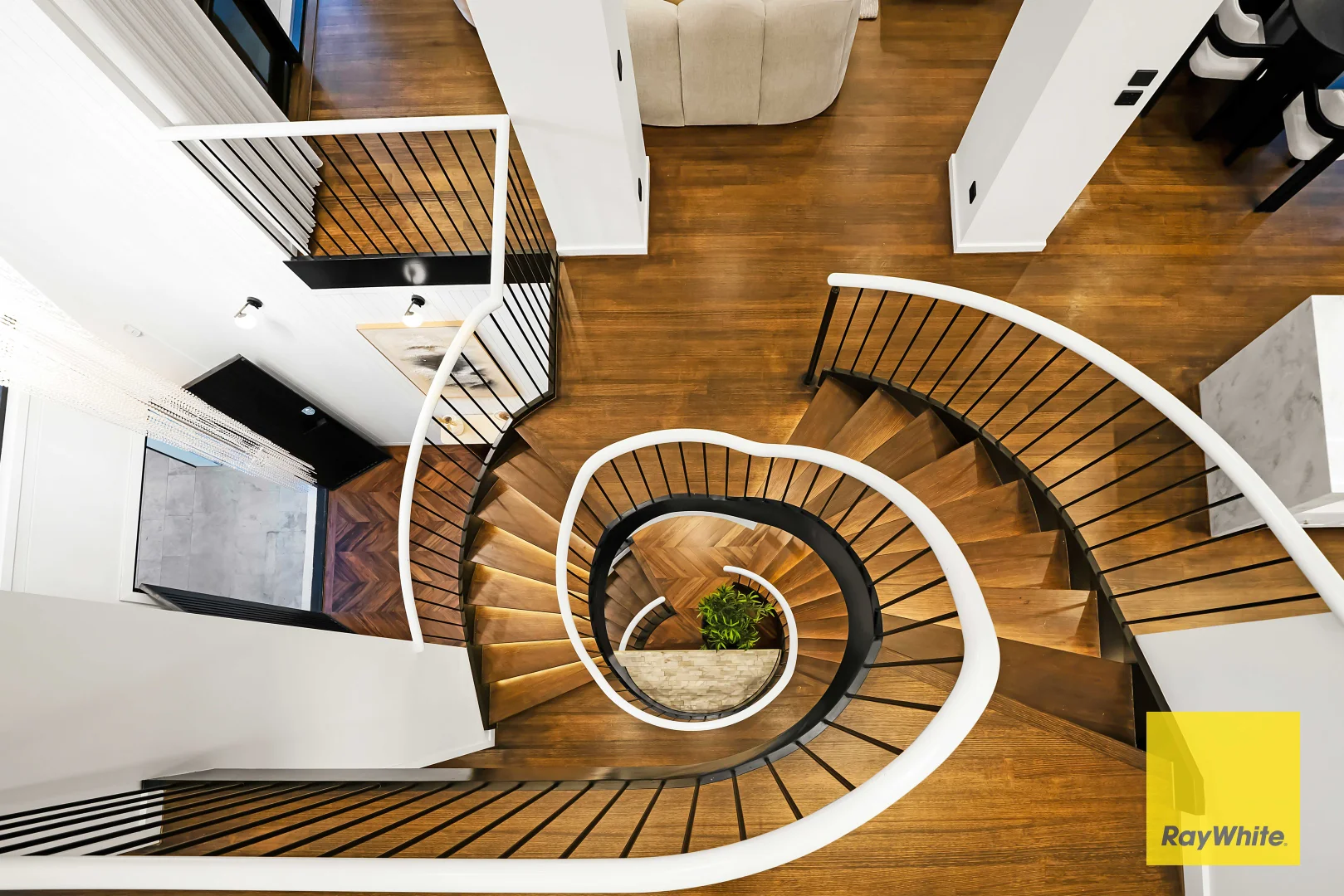 Additional image 29 of 33 Tournament Drive, Sanctuary Lakes VIC 3030