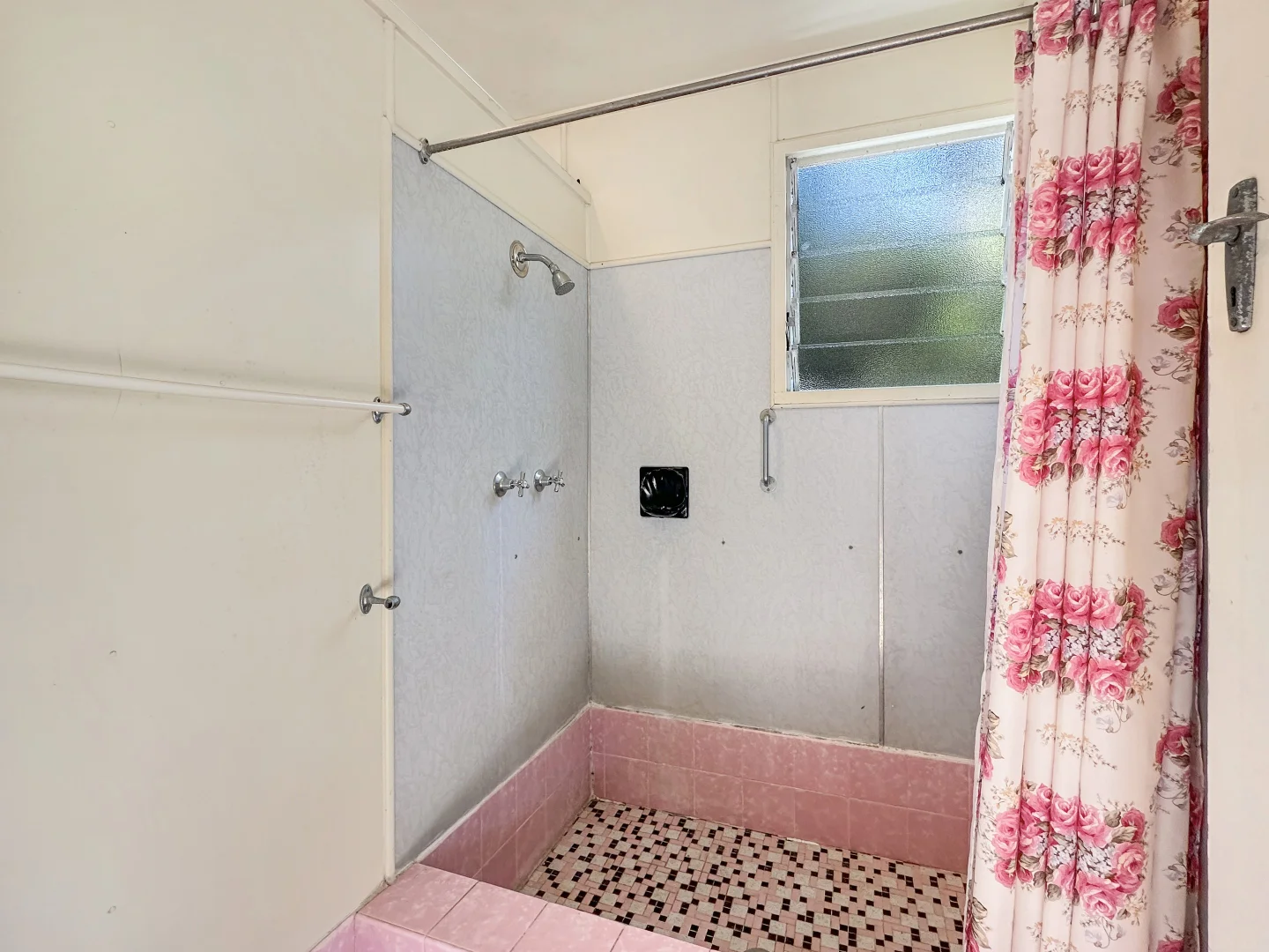 Additional image 25 of 36 Marine Pde, Arcadia QLD 4819