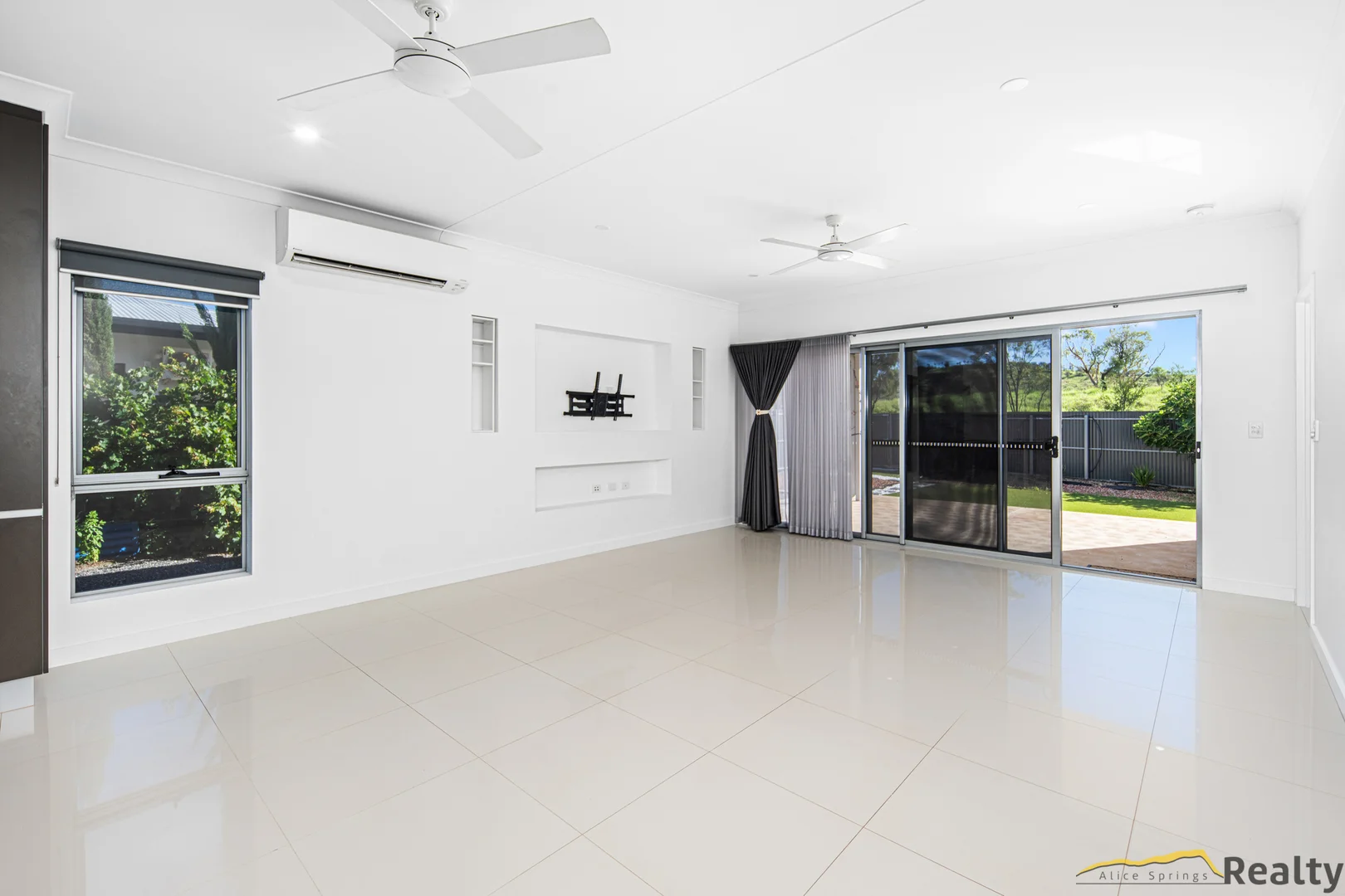 Additional image 10 of 2 Teague Crescent, Larapinta NT 0875