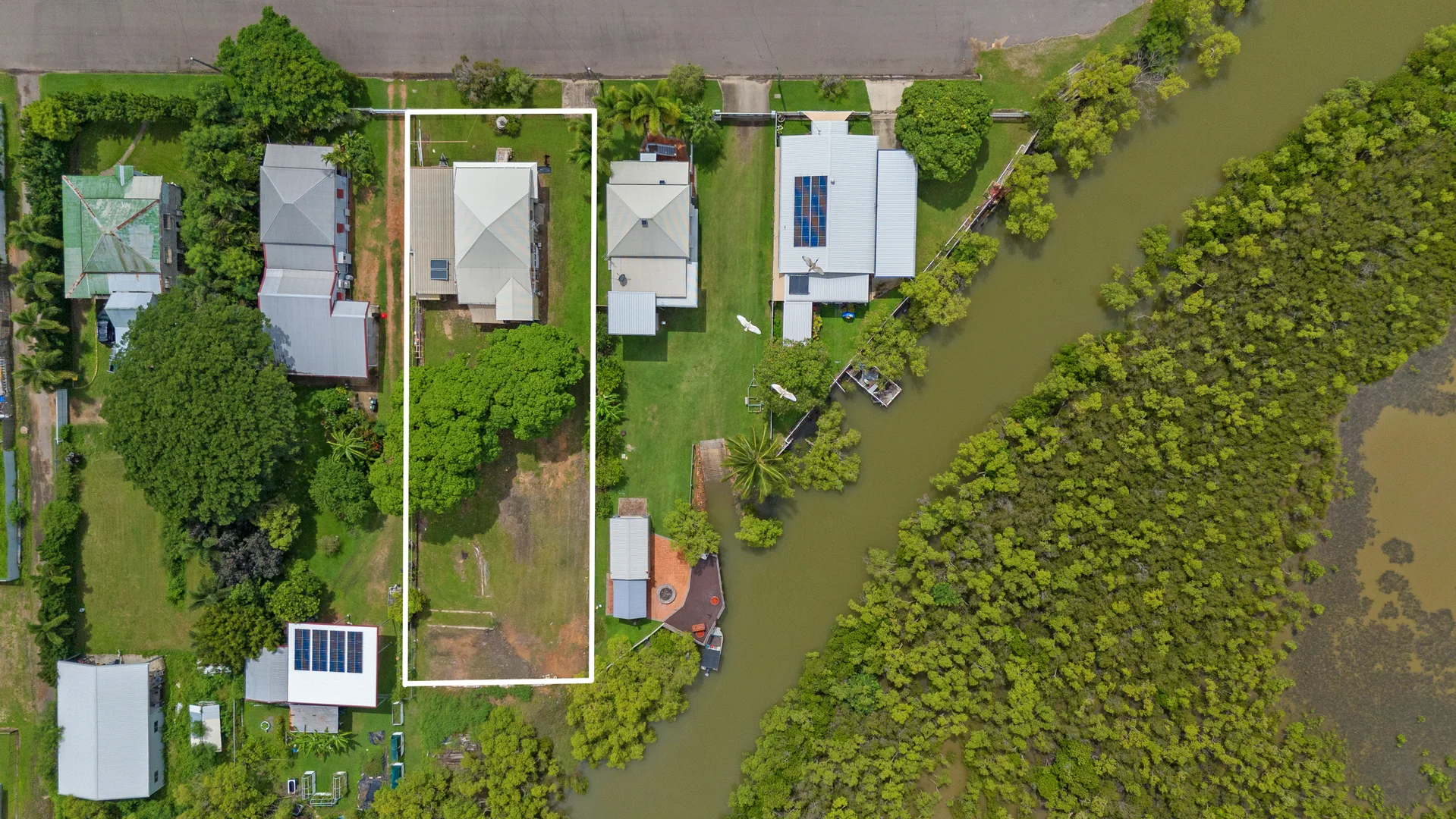 Additional image 12 of 5 Fourth Avenue, South Townsville QLD 4810