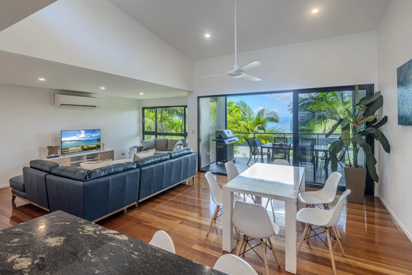 Additional image 3 of Pinnacle 6/1 Banksia Court, Hamilton Island QLD 4803