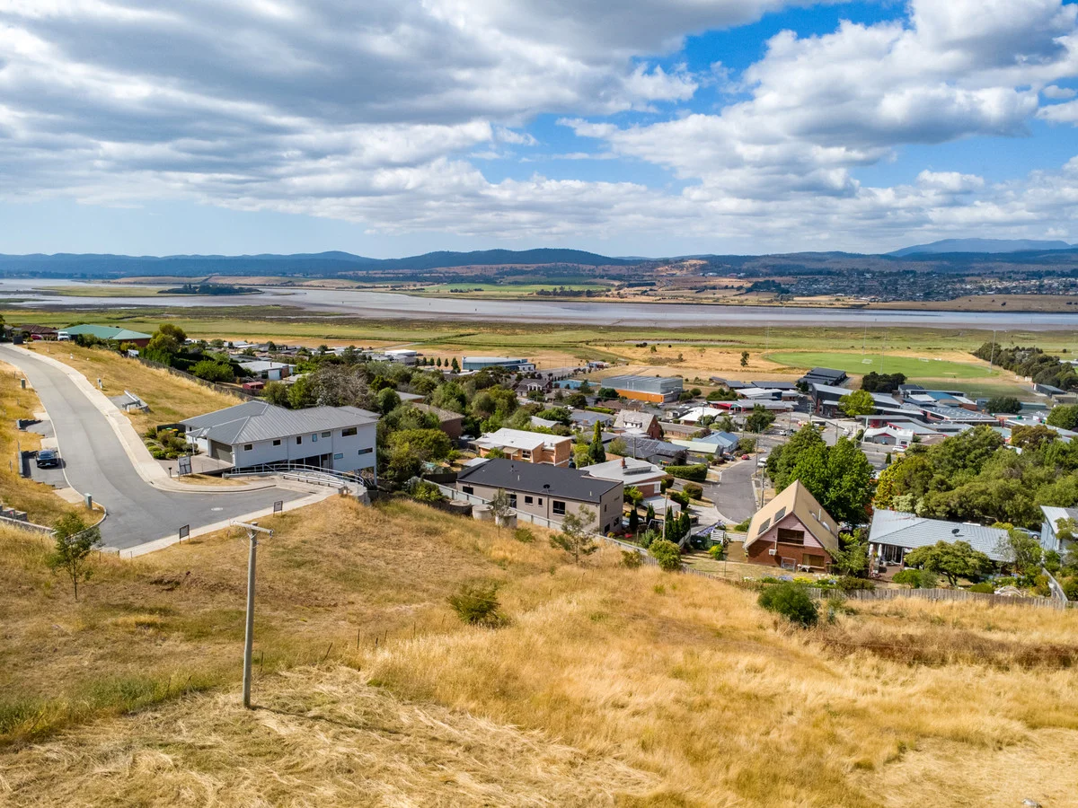 Additional image 11 of 2/47 Orana Place, Riverside TAS 7250