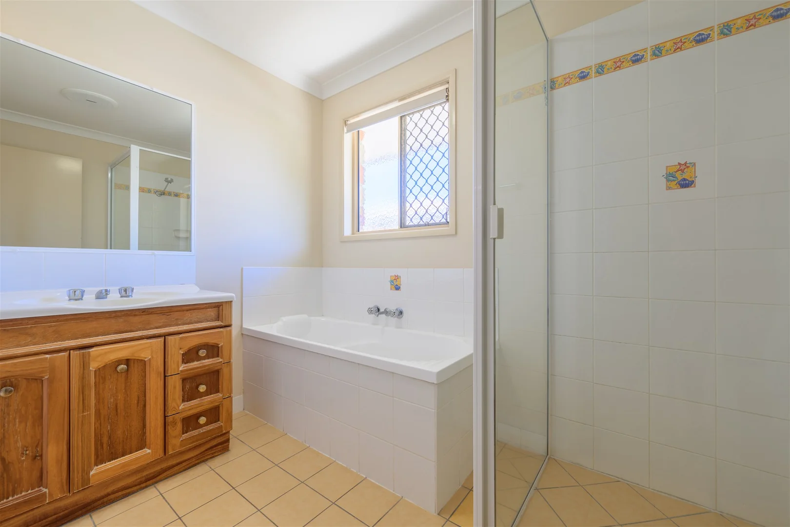 Additional image 8 of 12 Deborah Street, Glen Eden QLD 4680