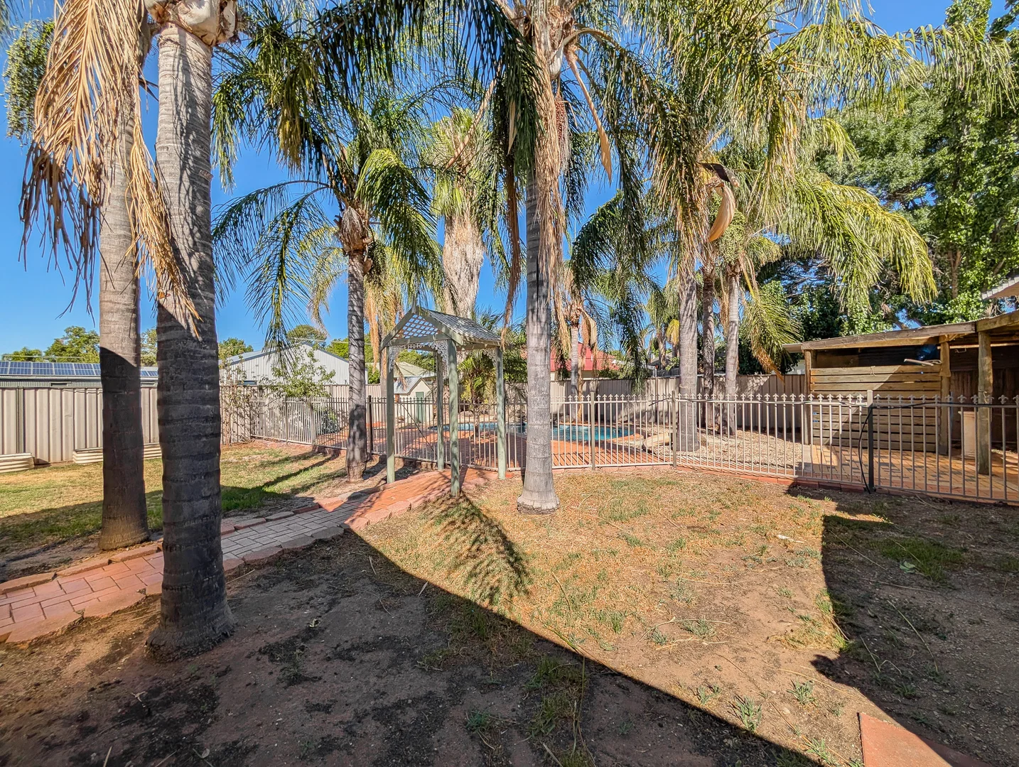 Additional image 28 of 12 El Alamein Avenue, Swan Hill VIC 3585
