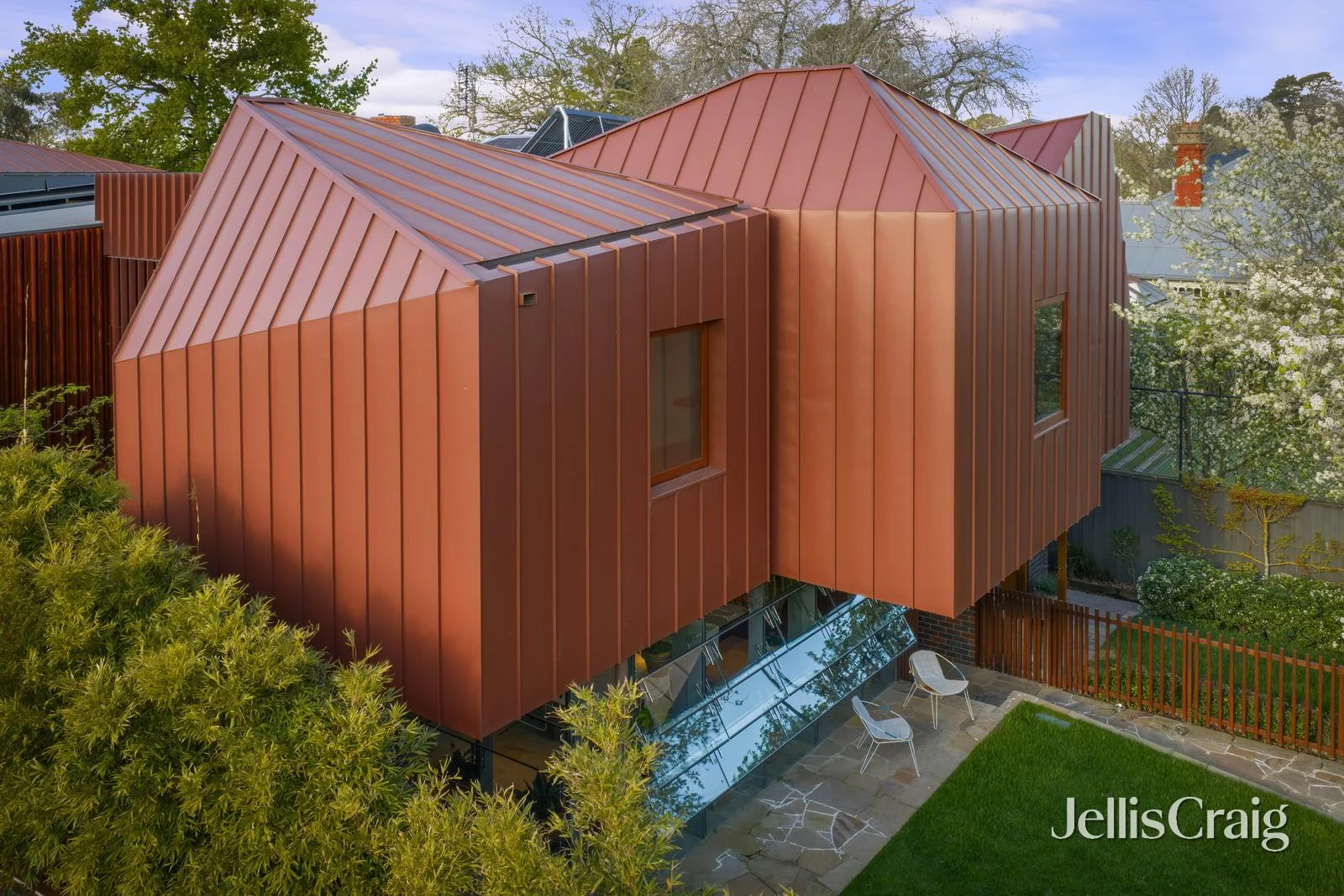 Additional image 34 of 227 Wendouree Parade, Lake Wendouree VIC 3350