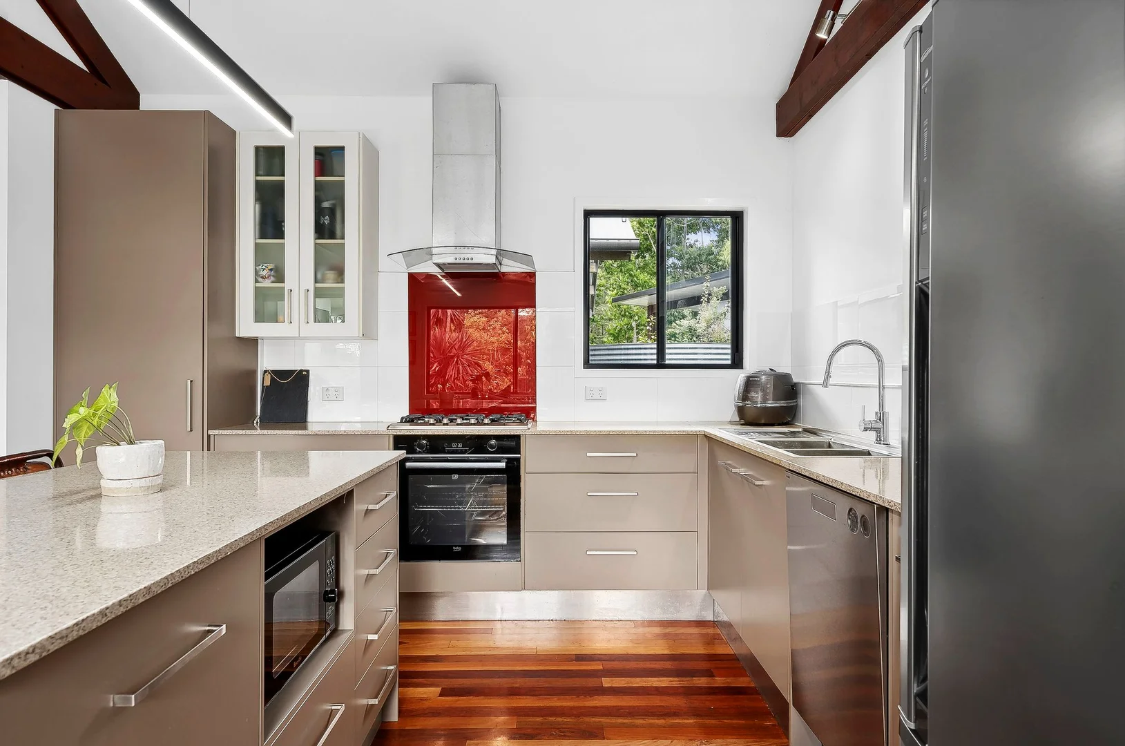 Additional image 15 of 8 Creek Way, Currumbin Valley QLD 4223