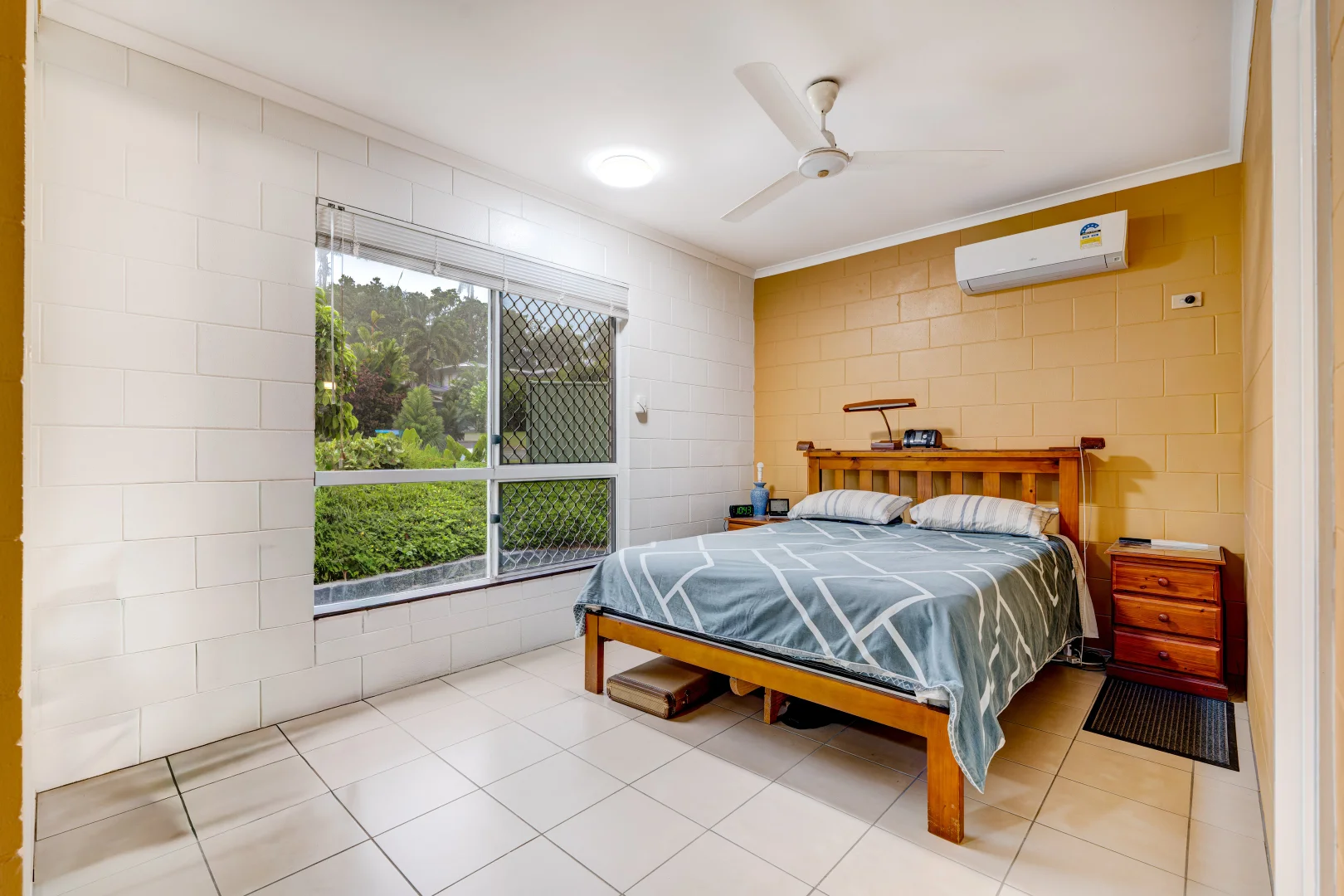 Additional image 13 of 25 Kent Cl, Mission Beach QLD 4852