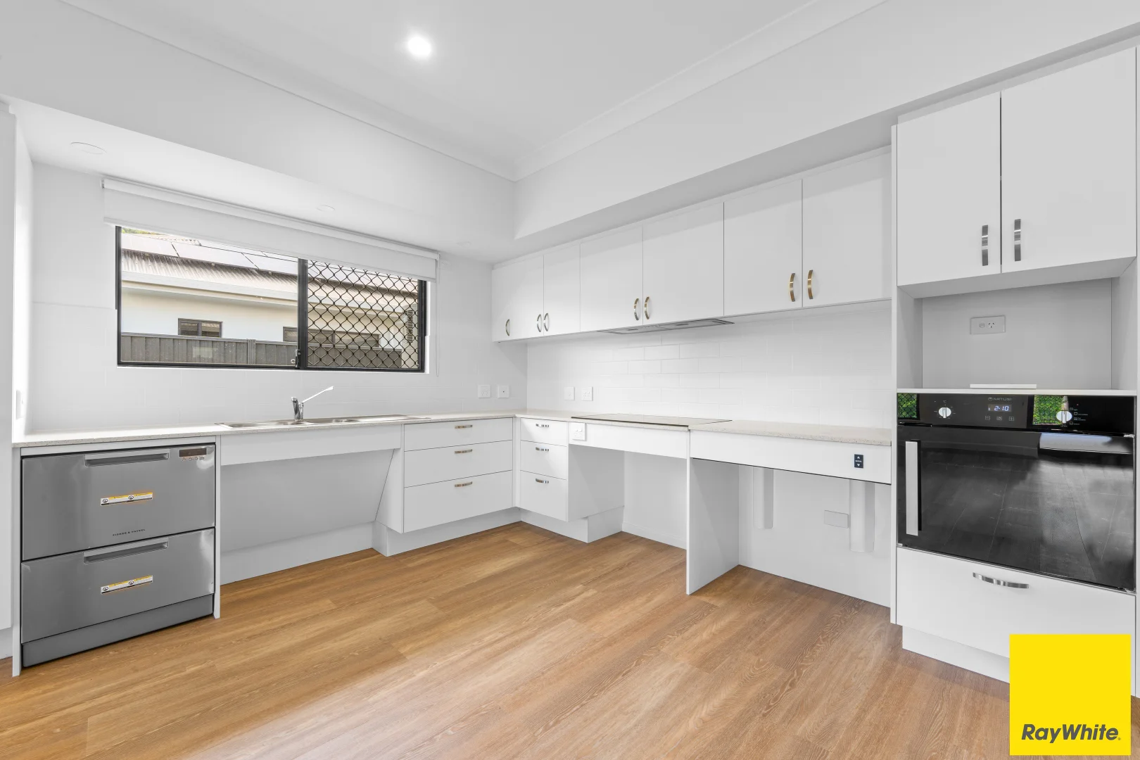 Additional image 2 of 4 Kahili Crescent, Bentley Park QLD 4869