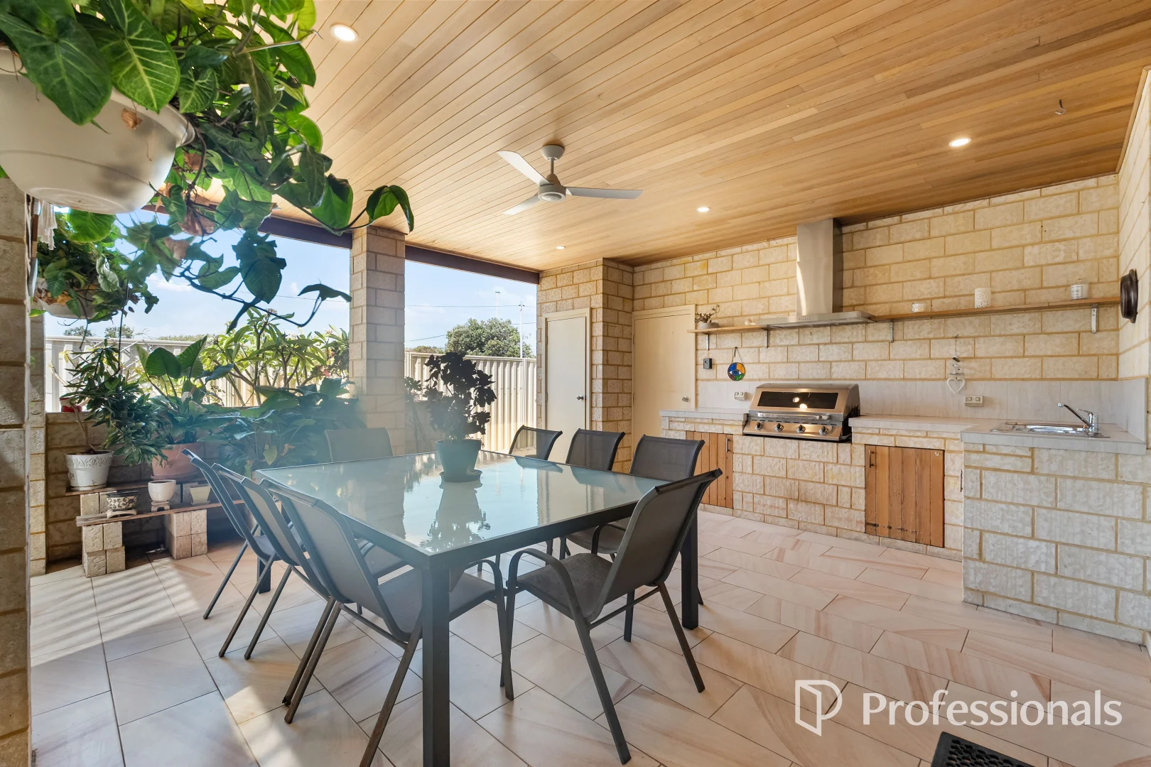 Additional image 22 of 137 Gloucester Crescent, Shoalwater WA 6169