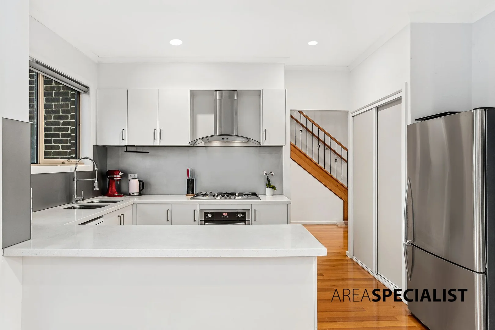 Additional image 6 of 3/7 Redleap Court, Endeavour Hills VIC 3802