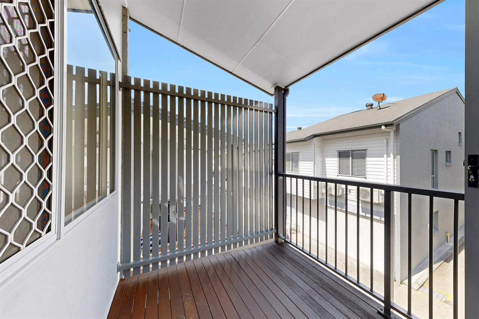 Additional image 11 of 8/16 Agnes St, Morningside QLD 4170