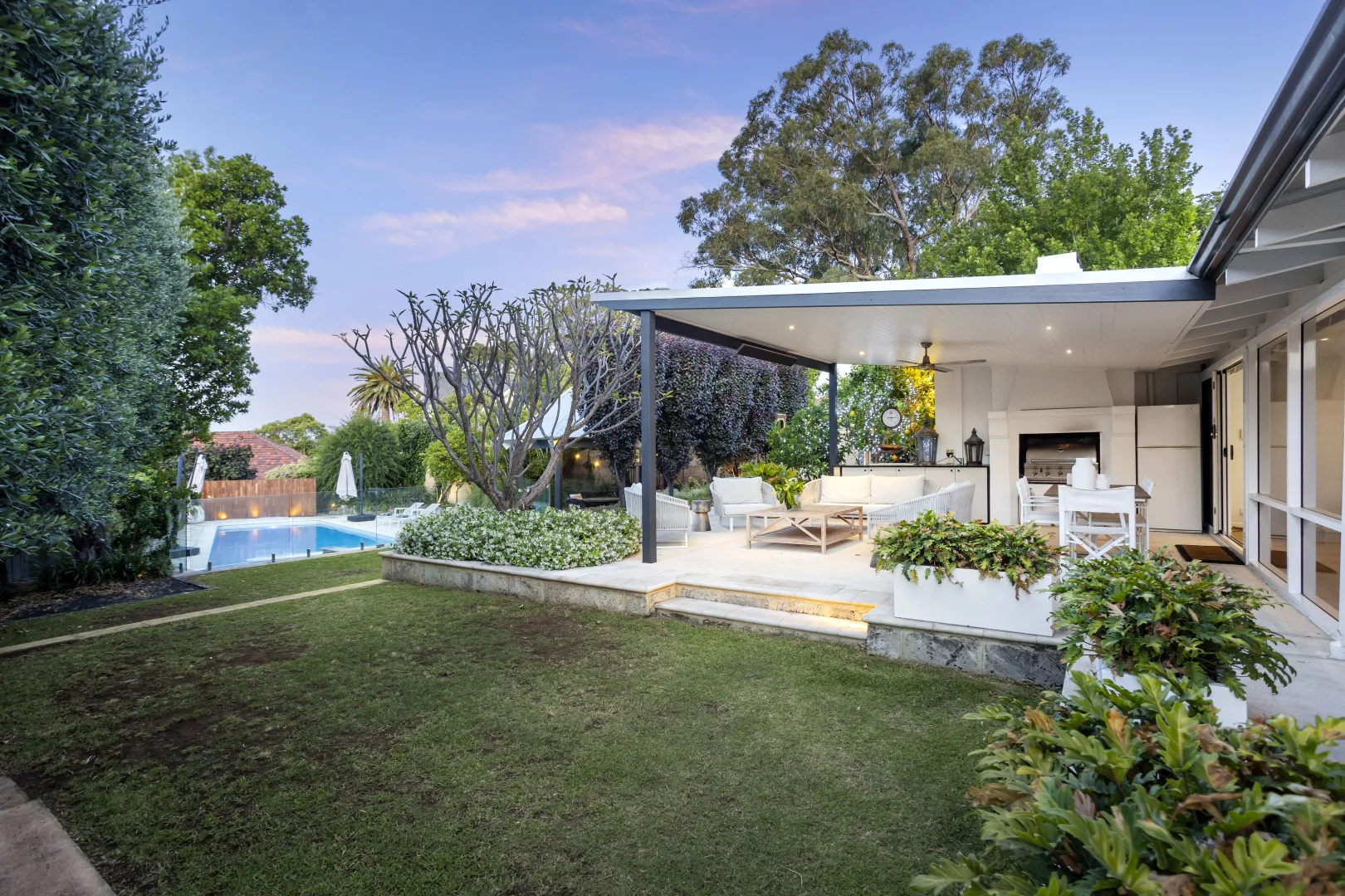 Additional image 39 of 19 Cliff Way, Claremont WA 6010