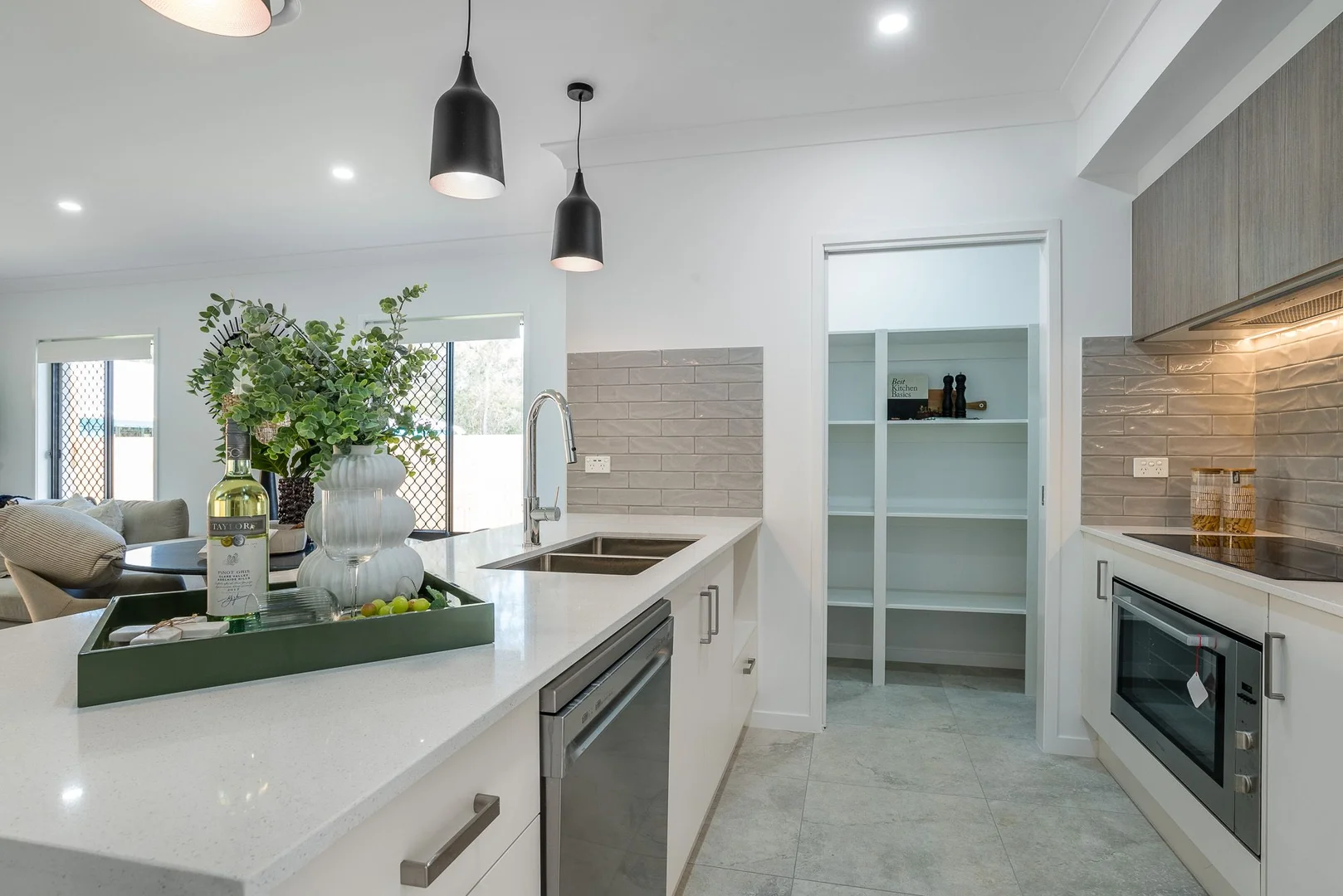 Additional image 3 of 70 Redcomb Drive, Park Ridge QLD 4125