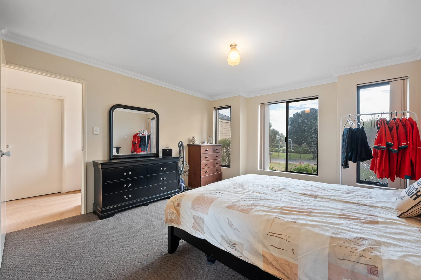 Additional image 8 of 8 Tangier Parkway, Port Kennedy WA 6172