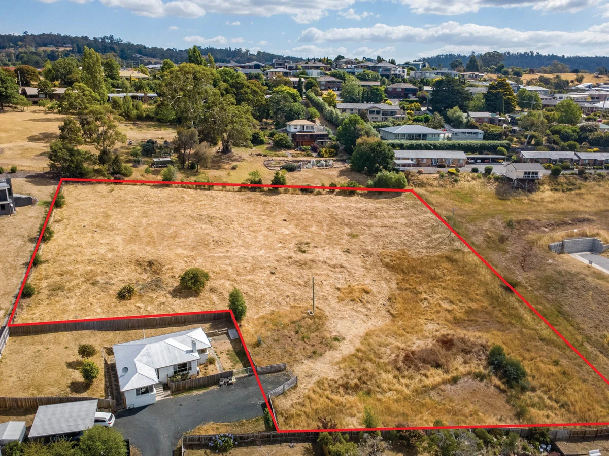 2/47 Orana Place, Riverside TAS 7250