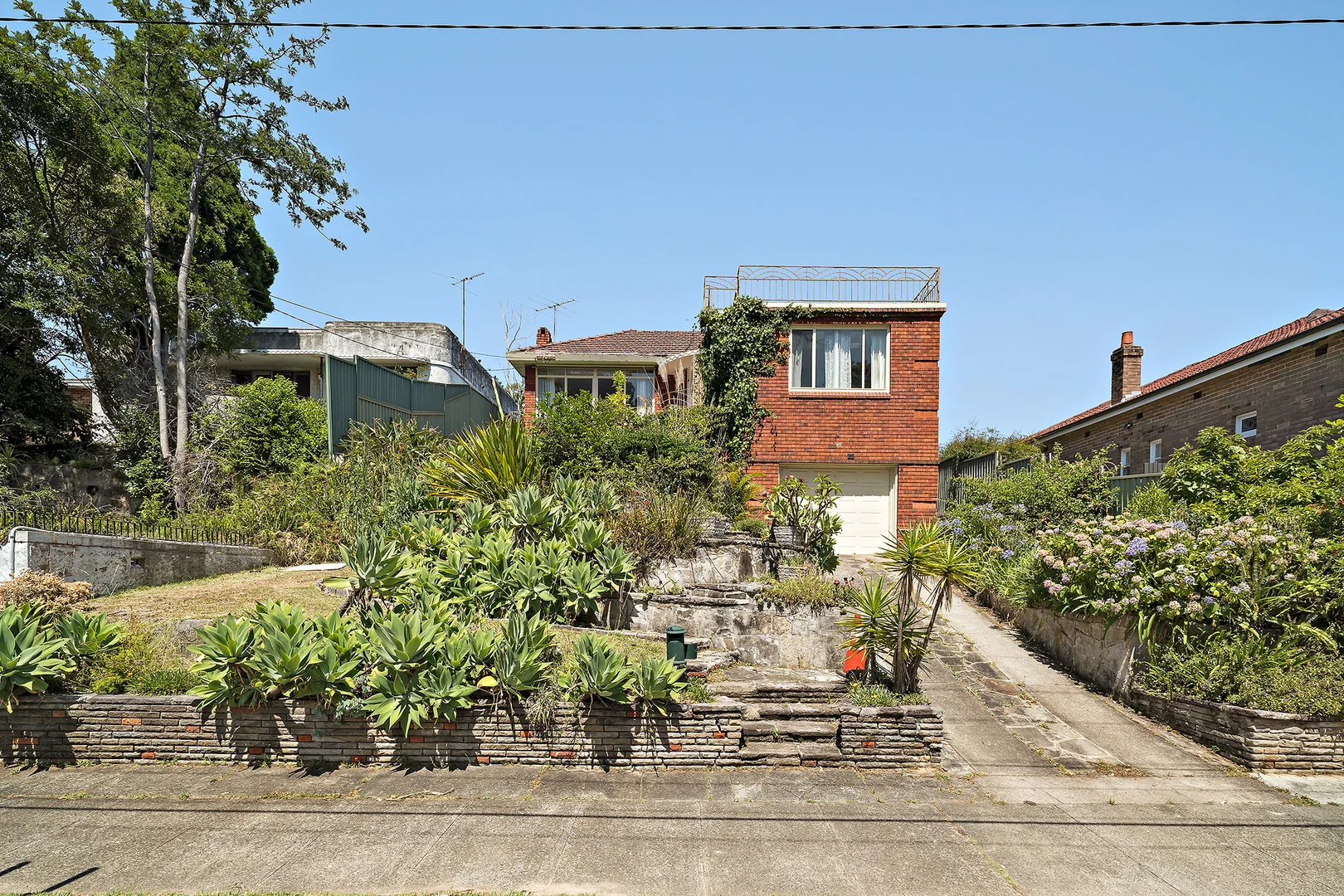 39 Carwar Avenue, Carss Park NSW 2221
