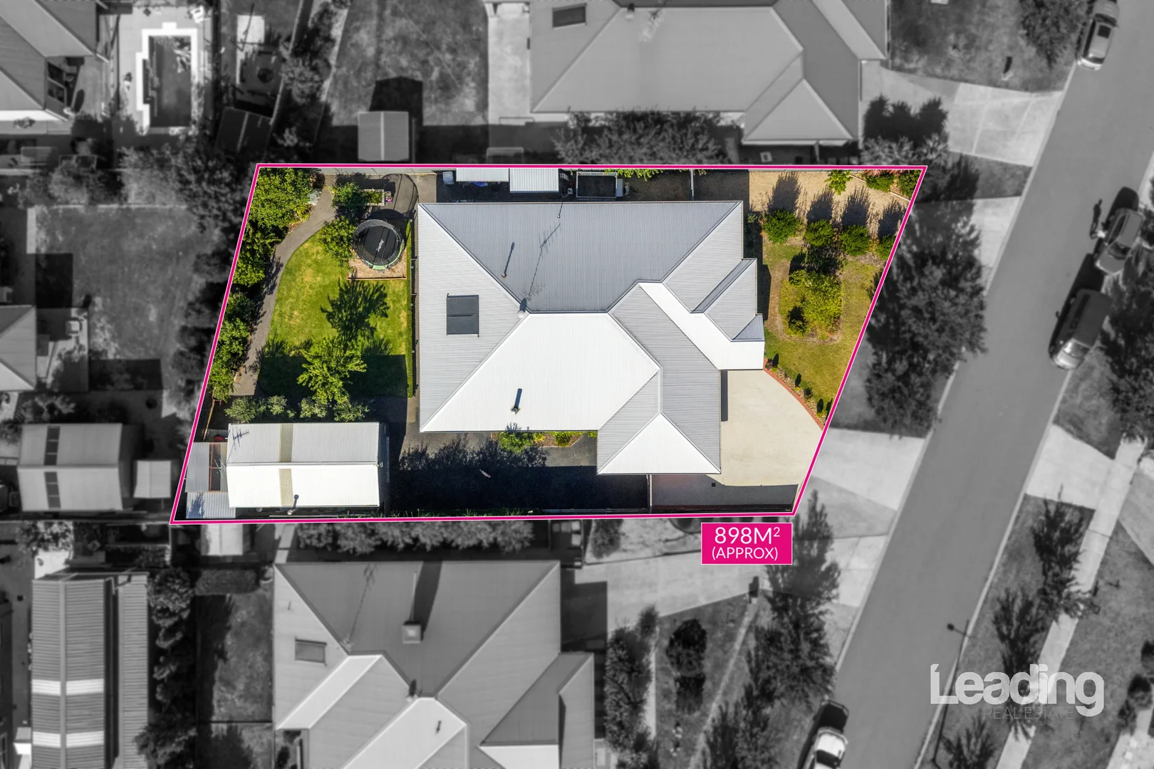 Additional image 25 of 32 Triandra Ave, Romsey VIC 3434