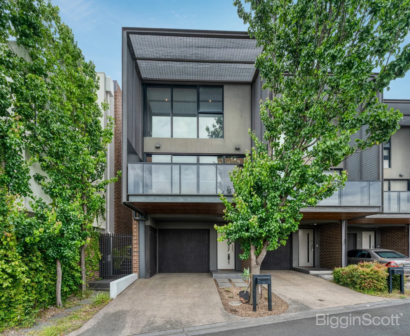 27 Cornwall Place, Maribyrnong VIC 3032